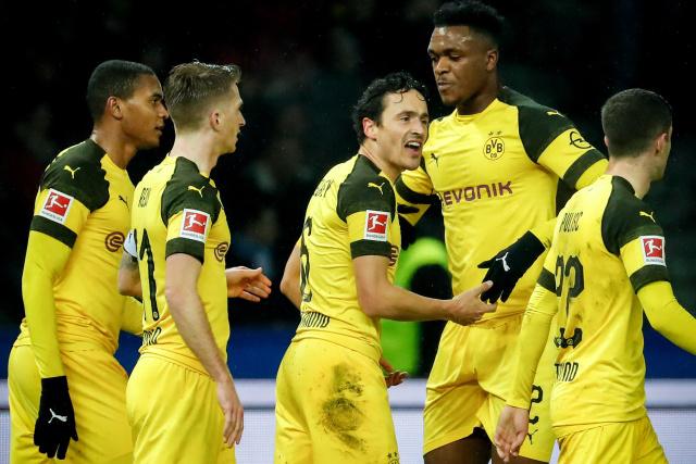 张镇麟30分辽宁轻取广州 高登44分四川负首钢